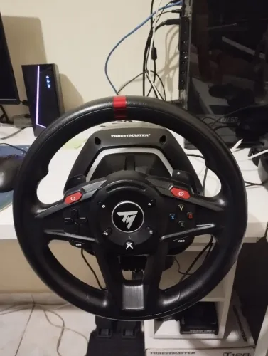 Volante Thrustmaster T128 versão XBOX/PC
