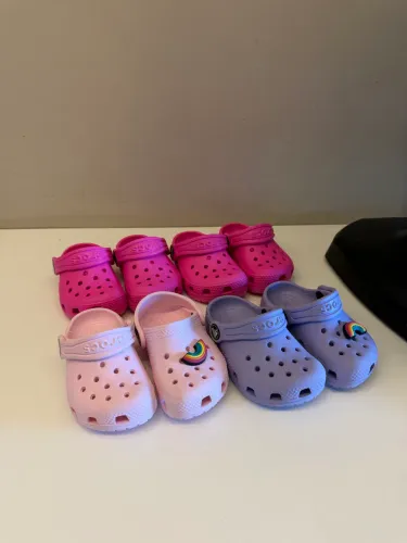Crocs infantil número 23 C5