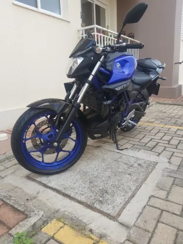 YAMAHA MT03 ANO 2020 BAIXO KM PREÇO BAIXOU