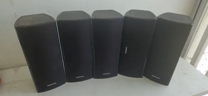 Caixas de som onkyo