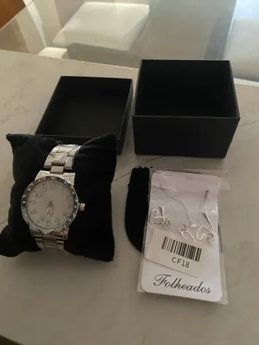 Relógio + Brincos