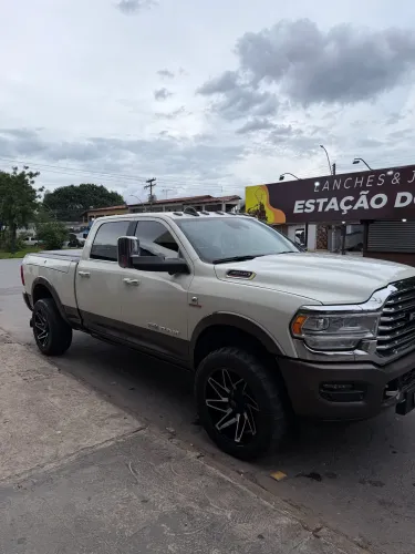 Ram 3500 Limited Longhorn 6.7 TB CD Diesel 2022