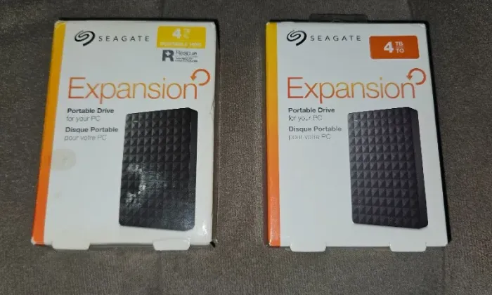 HDD Seagate Expansion 4TB (duas unidades)