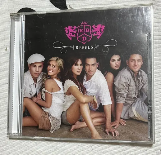 CD Rebeldes -  Rebels 