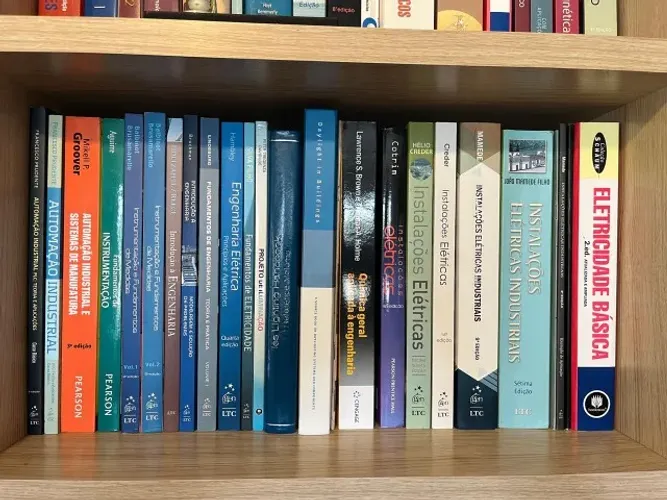 Livros: Engenharia | Arquitetura | Administração | Informática | Economia | Outras Áreas