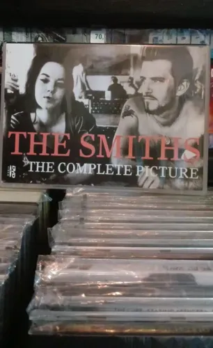 THE SMITHS - THE COMPLETE PICTURE - DVD 120 REAIS NOVO