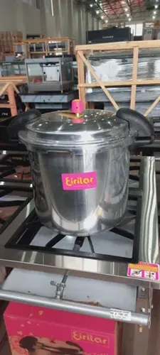 Panela de pressão industrial