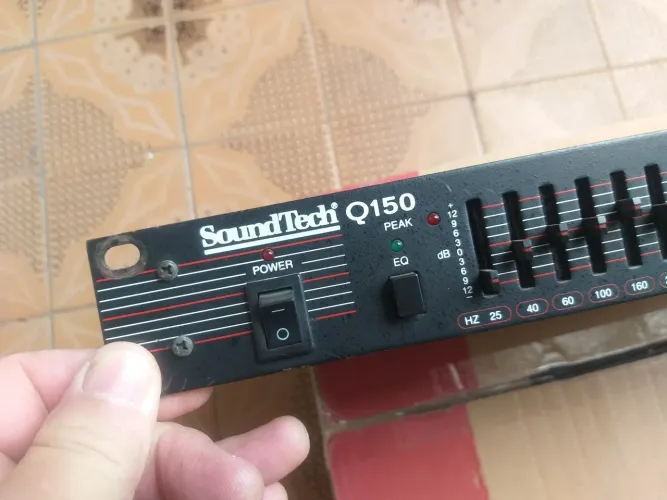 Equalizador Sound Tech Q150