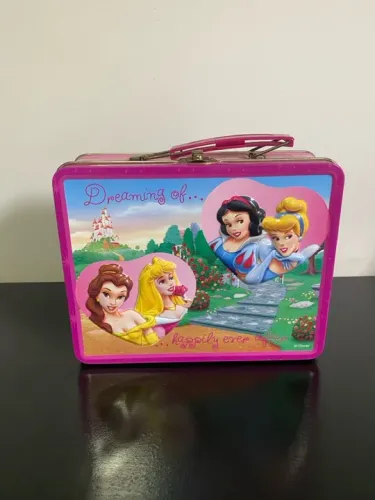 Maleta ou Lancheira infantil de metal - Princesas Disney