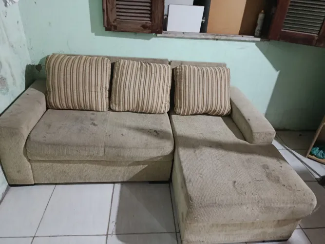 Sofá formato L