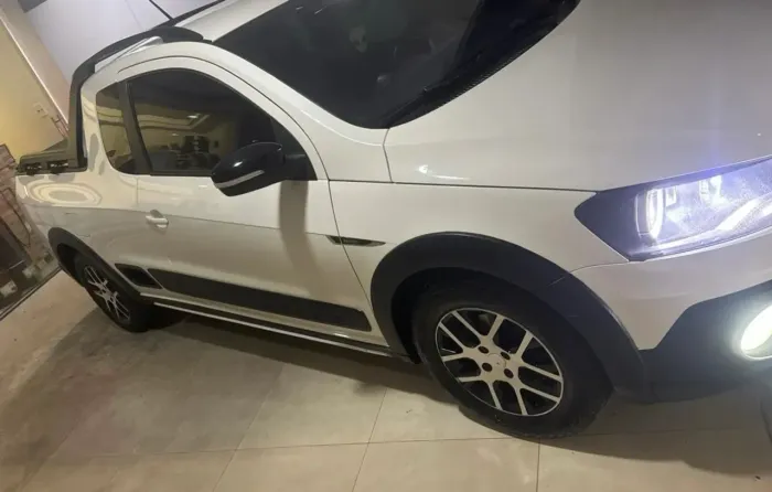 Volkswagen Saveiro Cross 1.6 T. Flex 16V CE 2015