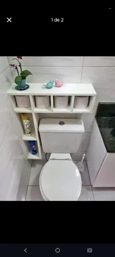 Nicho para banheiro com prateleiras