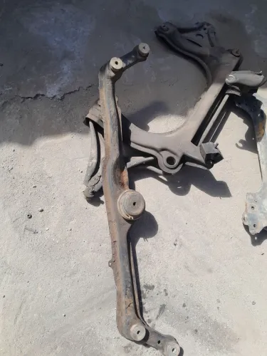 Suporte do motor inferior do golf mk3 