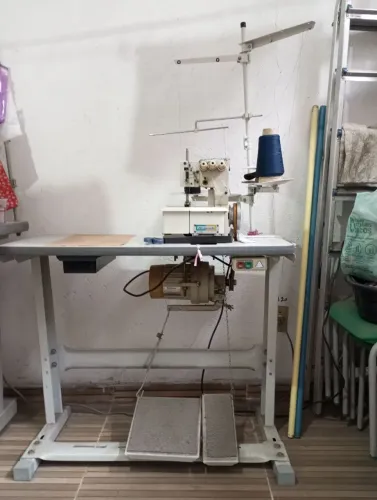Máquina Galoneira 3 agulha semi industrial 