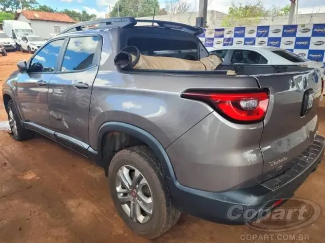 SUCATA FIAT TORO 2021 P/ RETIRADA DE PEÇAS