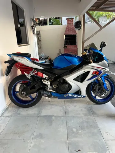 GSX-R SRAD 1000
