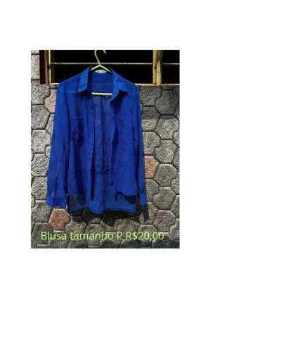 Blusa azul tamanho P , valores  em todas as peças.