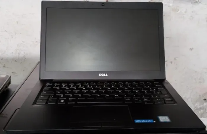 Ultrabook Dell Latitude 7280 Intel Core i7 7Th com bateria ok