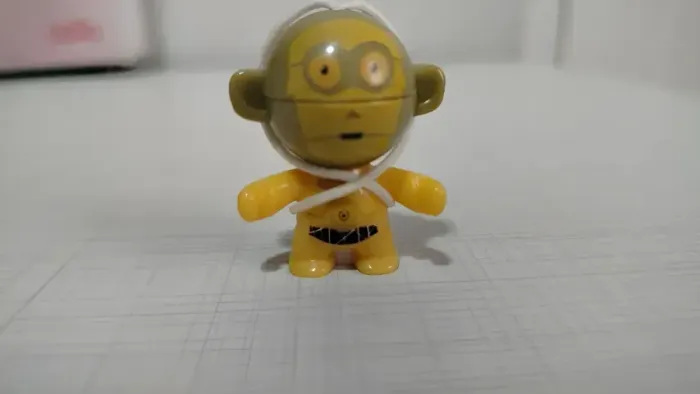 Miniatura Star Wars - Kinder Ovo
