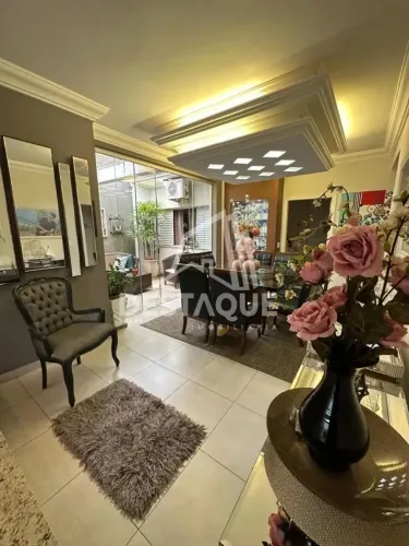 Casa para Venda em Presidente Prudente, Bosque, 4 dormitórios, 2 suítes, 3 banheiros, 2 va