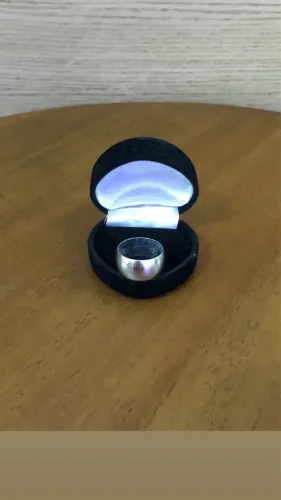 Anel de aço número 18