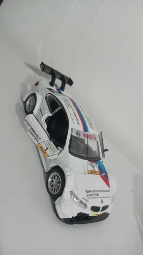 Vendo Carrinho da BMW M4 em miniatura