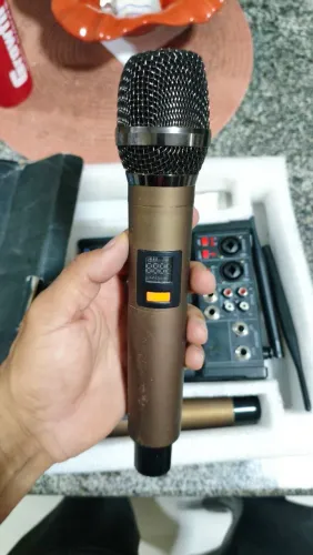 ? Kit de Microfones com Mesa de Som - ?Perfect Tuning Ability? ?