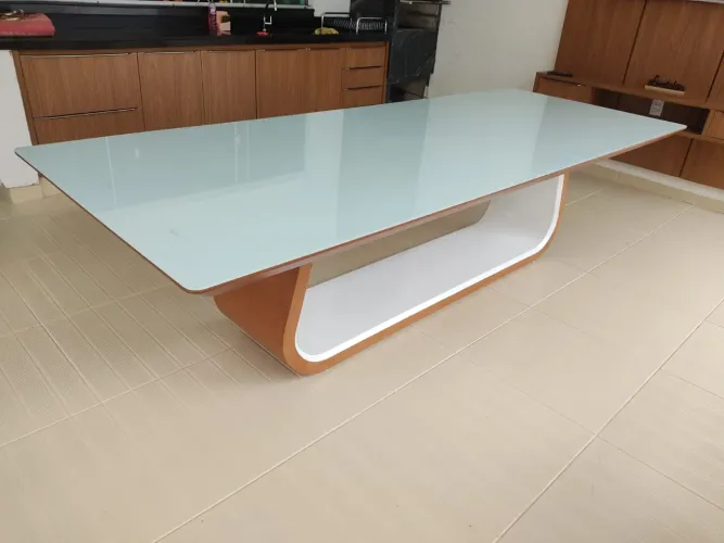 Mesa de 10 lugares madeira