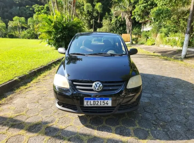 Volkswagen Fox 1.0 MI Total Flex 8V 5P 2010