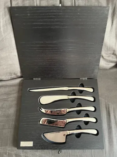Kit de 5 Facas em Caixa de Madeira Sob Medida