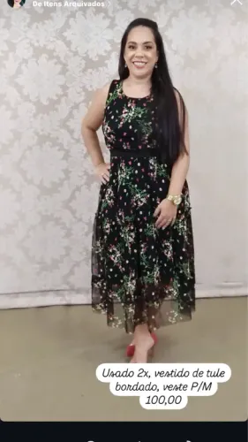 Vestido de Tule Bordado - Tamanho P/M