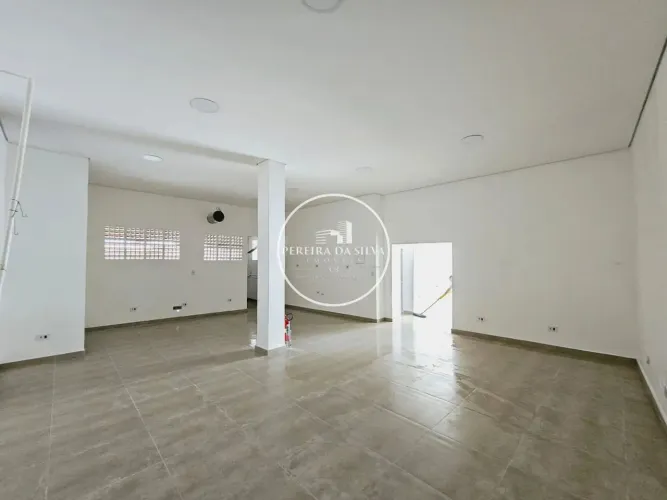 Salão Comercial para locação com 90m² em Vila das belezas - São Paulo/SP