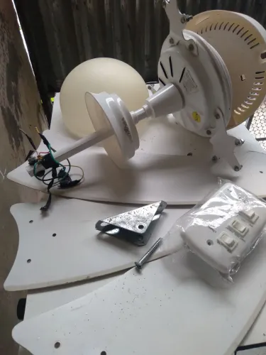 Ventilador de teto Britânia desmontado - peças