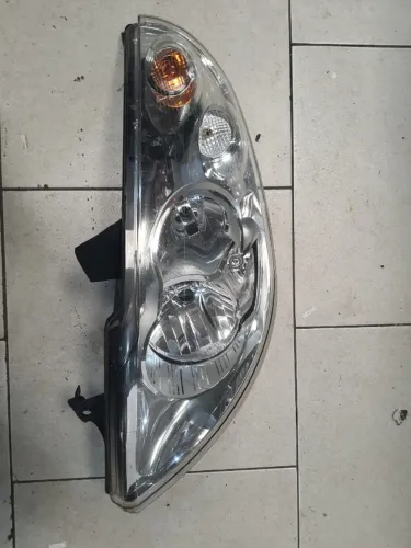 Farol Lado Esquerdo Renault Master 2014 2019 