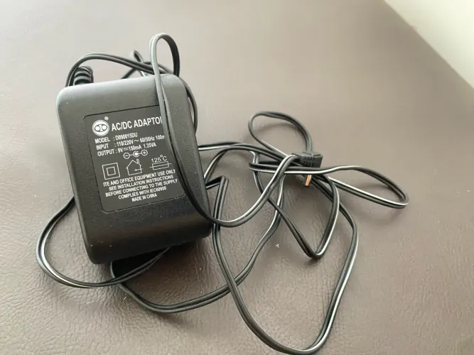Adaptador AC/DC 9V 150mA - Fonte de Alimentação