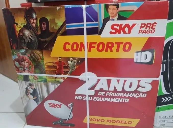 Kit SKY antena + receptor pre pago 2 anos grátis novo
