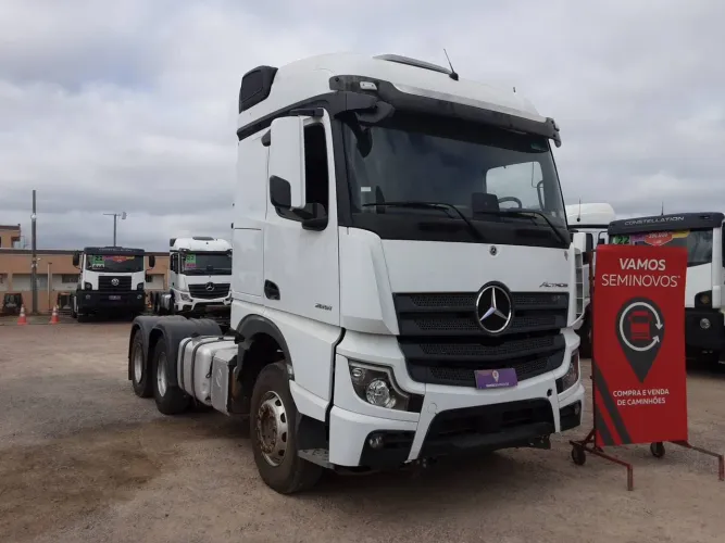 Mercedes-Benz Actros Actros 2651 MP5 LS 6x4 2p (diesel)(E5) 2022/2022 Vamos Seminovos Curi
