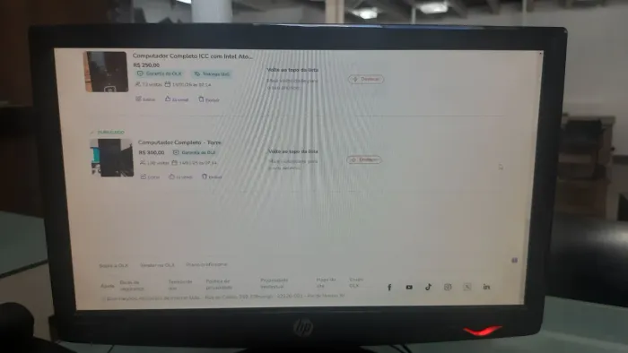 Monitor de LCD com tela widescreen de 18,5" e funções especiais FUN