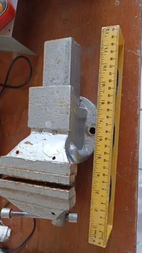 Morsa 5 polegadas pouco uso 