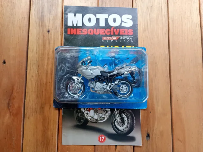 Miniatura de moto Ducati multistrada