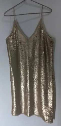 Vestido lantejoulas dourado M