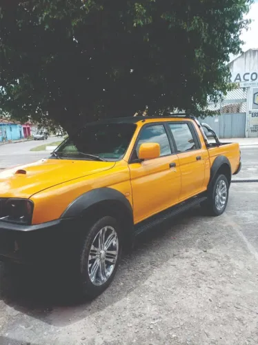 Mitsubishi L200 Sport HPE 2.5 4X4 CD DTI Dies. Mec. 2005