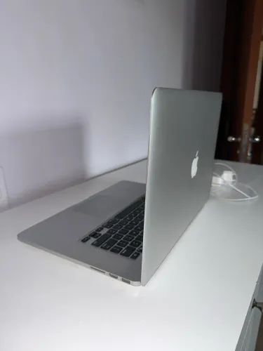 Macbook pro 2015