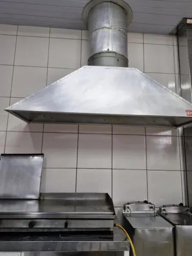 Coifa de Parede Grande em Aluminio