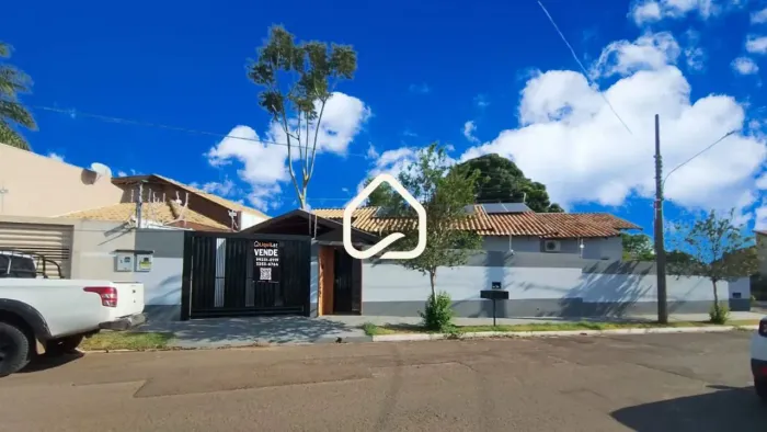 Casa à Venda no Jardim Leblon com Suíte, Energia Solar e Varanda Gourmet Próxima ao Fort A
