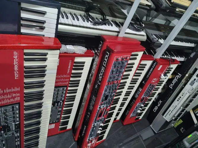 Assistência técnica em teclados, pianos digitais, sintetizadores e outros