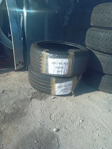 Pneu 225/45 R18 Radial 9806