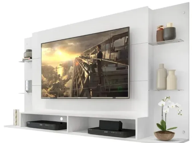 Painel branco com nichos e decoração - funcionalidade com charme Rack TV até 60 polegadas