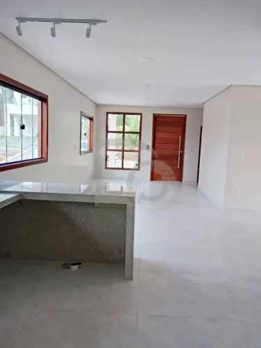 Casa de Condomínio Para Vender com 3 quartos 1 suíte no bairro Aningas, em São Cristóvão
