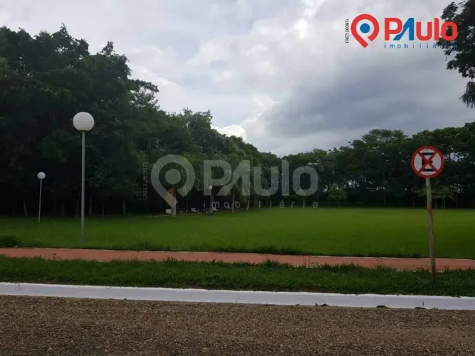 Terreno no condomínio Quintas de Santa Helena